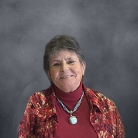 Dolores Bridges Headshot